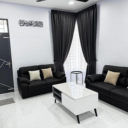 Homestay D'Pusu Tiga Kuala Terengganu Exteriör bild