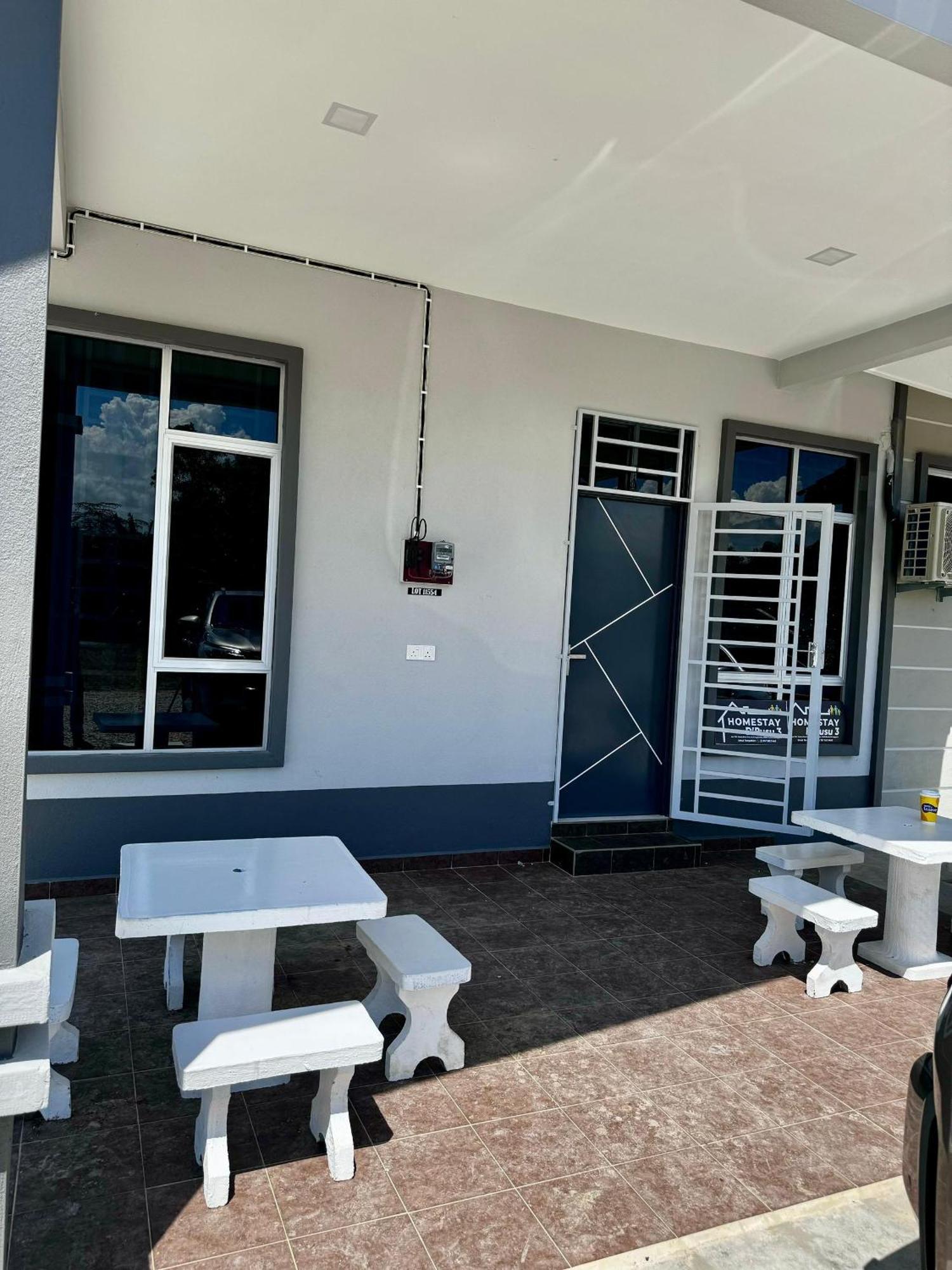 Homestay D'Pusu Tiga Kuala Terengganu Exteriör bild