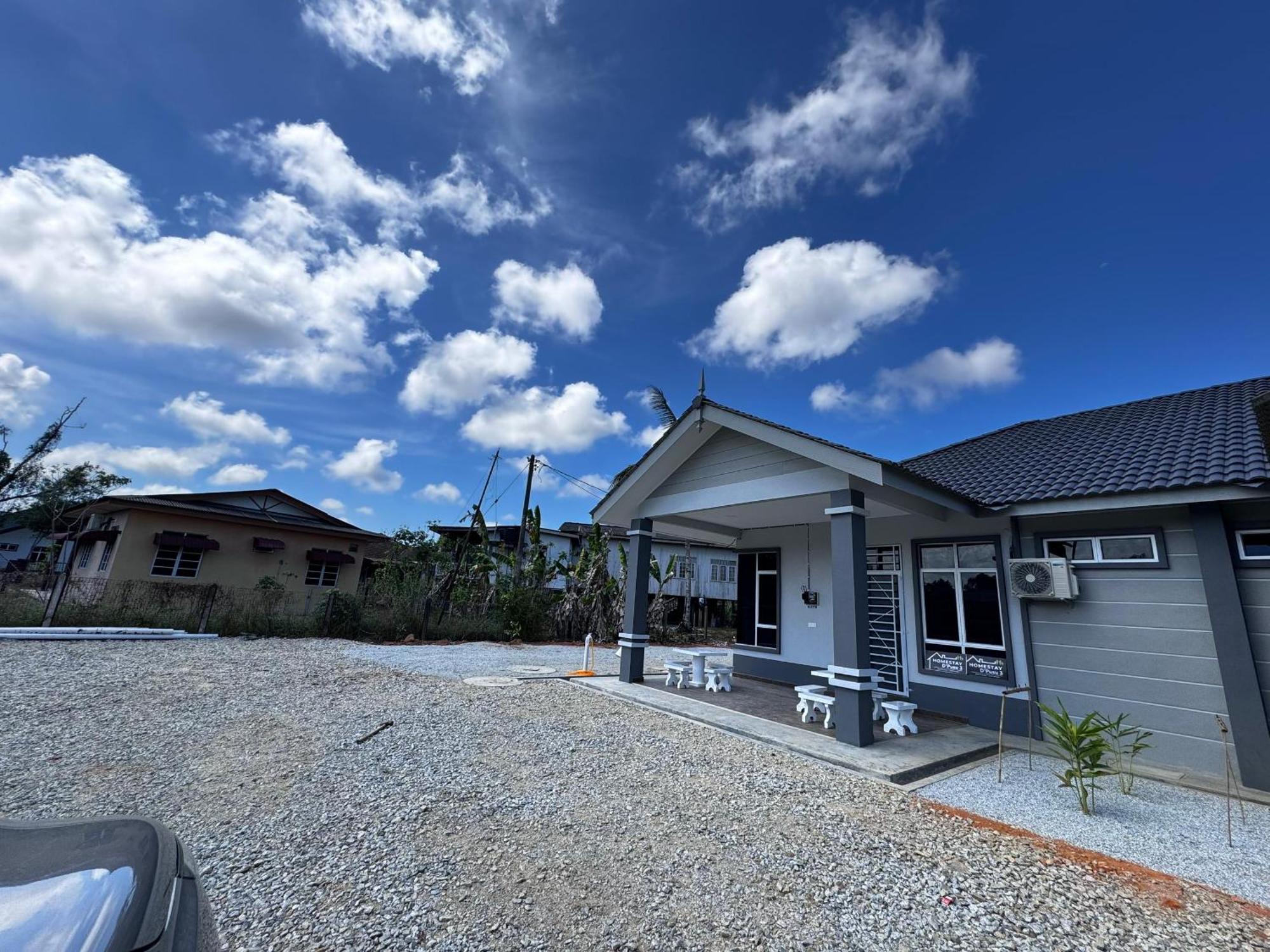 Homestay D'Pusu Tiga Kuala Terengganu Exteriör bild